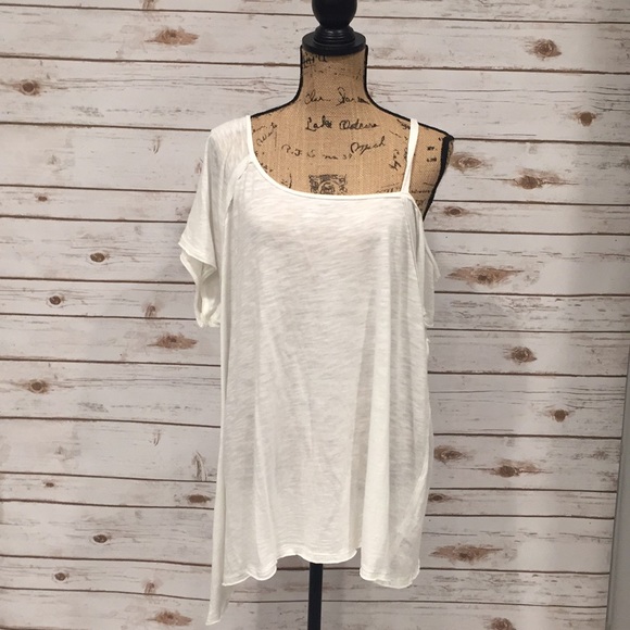 Free People Tops - NWT Free People Coraline Cold Shoulder Tee